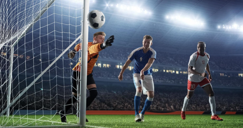 In-Play Football Betting: How to Read the Game and Profit from Live Odds